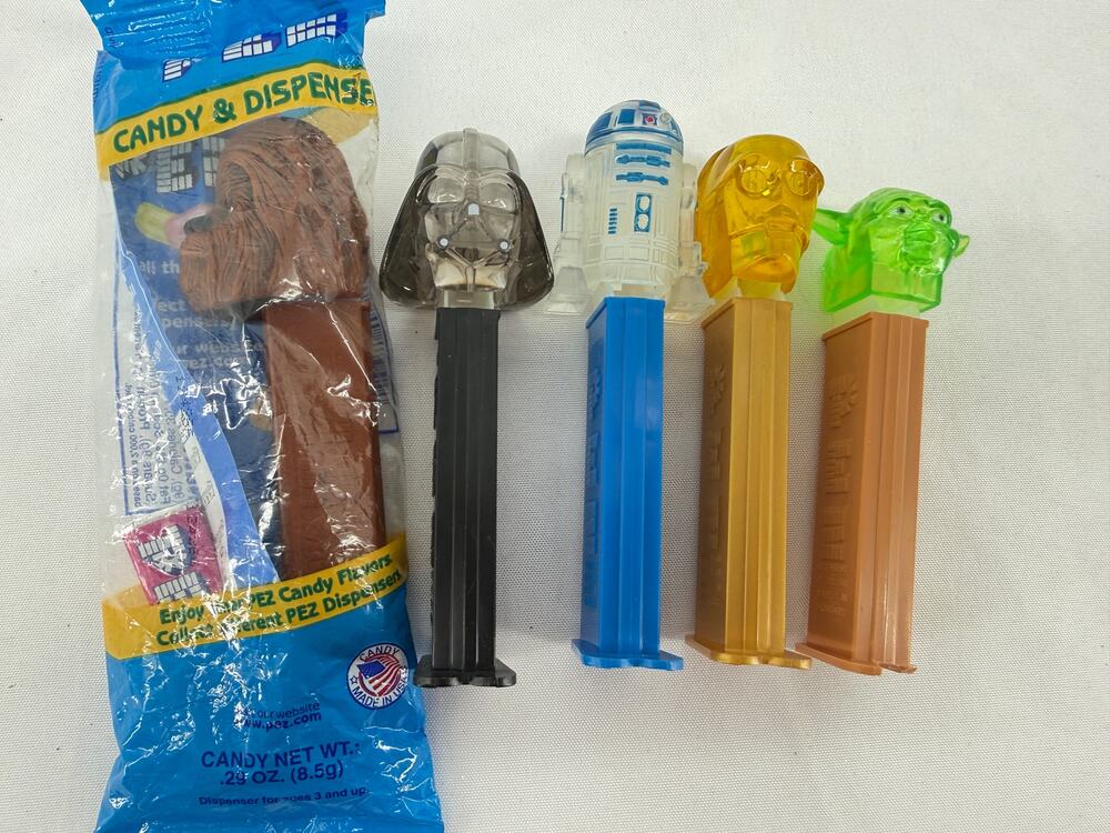 Star Wars PEZ Dispenser Lot Chewbacca Darth Vader R2D2 C3PO Yoda 5 Pc 1990s